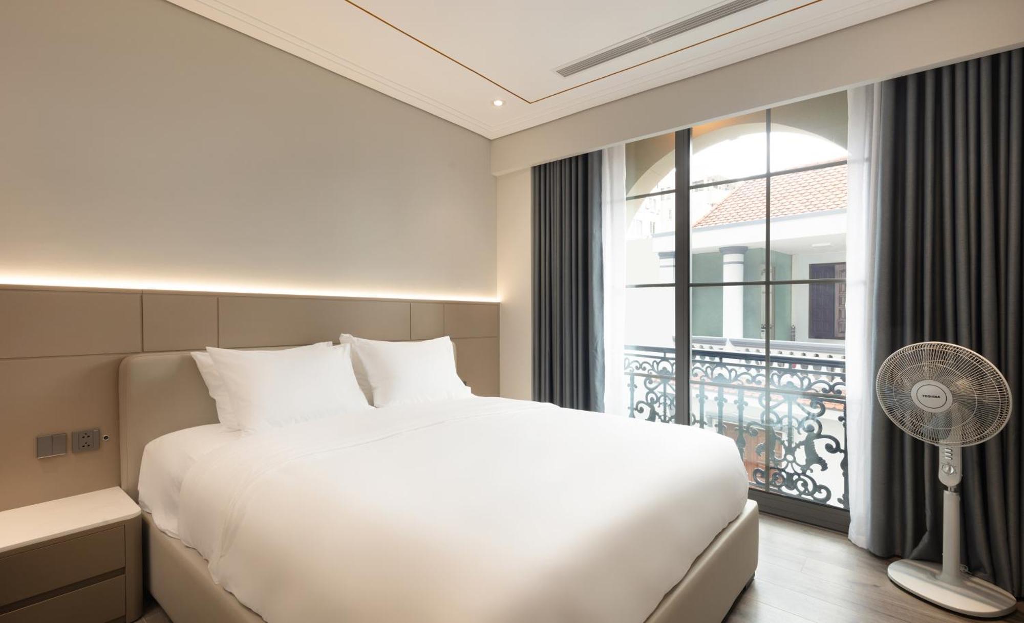 Neo Classic By The Lake Hanoi Exterior foto